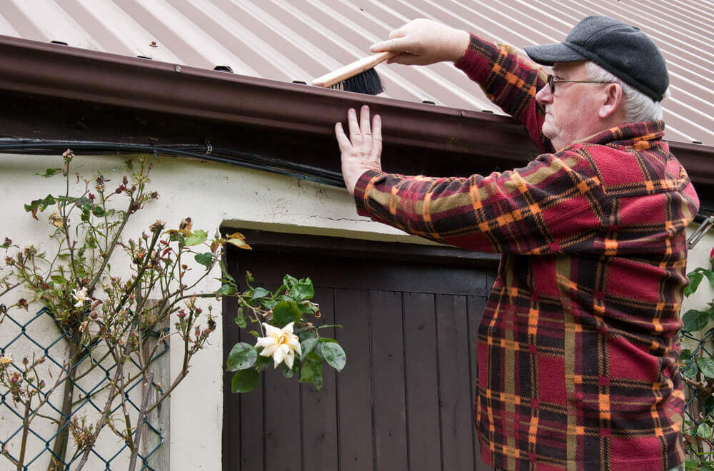 5 Easy Ways to Save Money Around the House This Fall