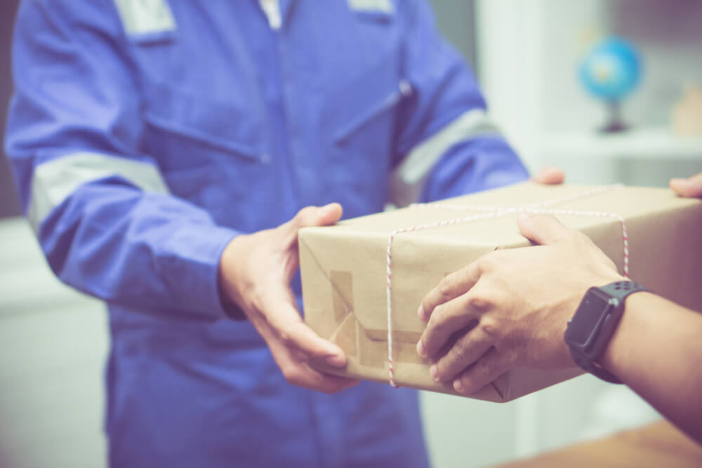 Why Are Same-Day Courier Services Essential for Businesses?